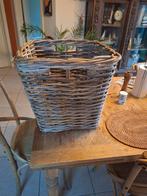 mand van rotan in hout, Tuin en Terras, Ophalen, Blokken