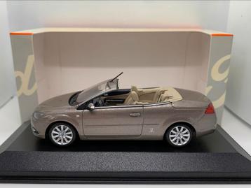 Ford Focus CC Coupé Cabriolet (Type C307) 2006 - MiniChamps beschikbaar voor biedingen