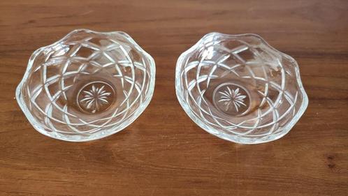 2 kleine glazen schaaltjes, Antiek en Kunst, Antiek | Glaswerk en Kristal, Ophalen of Verzenden