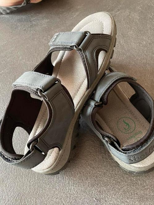Nieuwe heren Sandalen  M/ 42, Kleding | Heren, Schoenen, Nieuw, Sandalen, Blauw, Ophalen of Verzenden