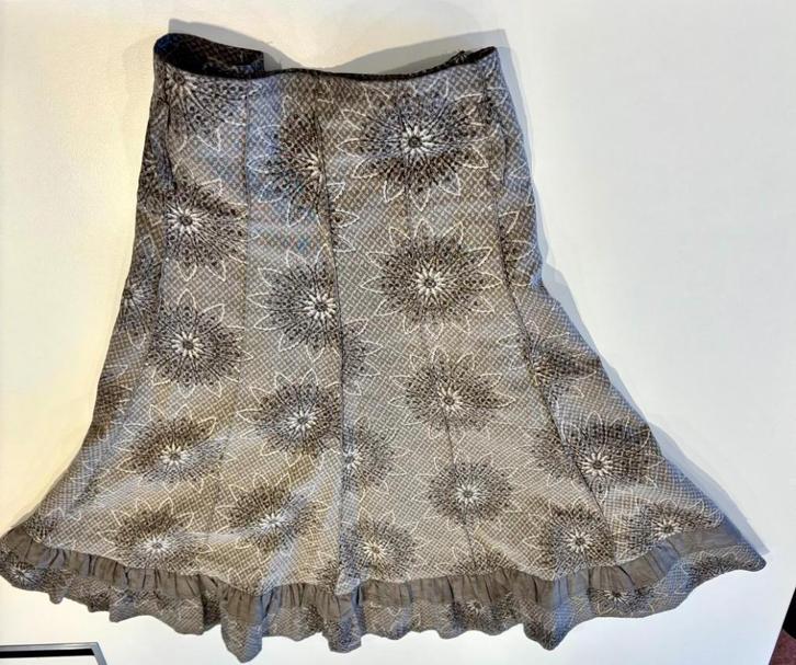 Jupe Cassis Collection - T 42, Vêtements | Femmes, Jupes, Taille 42/44 (L), Brun, Enlèvement ou Envoi