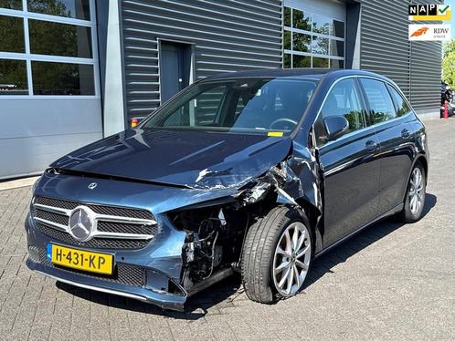 Mercedes-Benz B-klasse 180 Launch Edition, Auto diversen, Ongevalwagen, Automaat, Benzine, Monovolume, Blauw