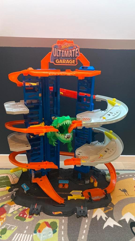 De ultieme garage van Hot Wheels, Kinderen en Baby's, Speelgoed | Racebanen, Zo goed als nieuw, Racebaan, Handmatig, Hot Wheels