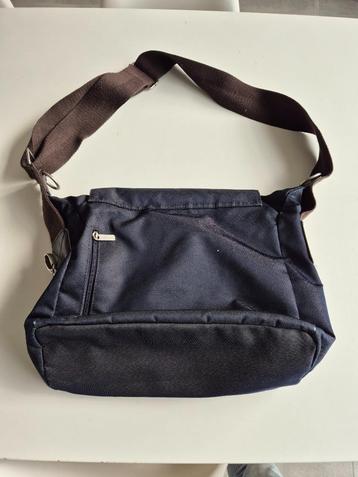 Lassig luiertas, Enlèvement, Utilisé, Sac d'épaule
