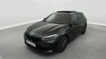 BMW 1 Serie 118 118iA Pack M Navi Cockpit / Led / Toit Pano beschikbaar voor biedingen