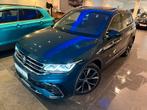 VOLKSWAGEN TIGUAN R-LINE HYBRID 150PK |OPEN DAK | ACC | DCC, Auto's, 4 cilinders, Blauw, Leder, Hybride Elektrisch/Benzine