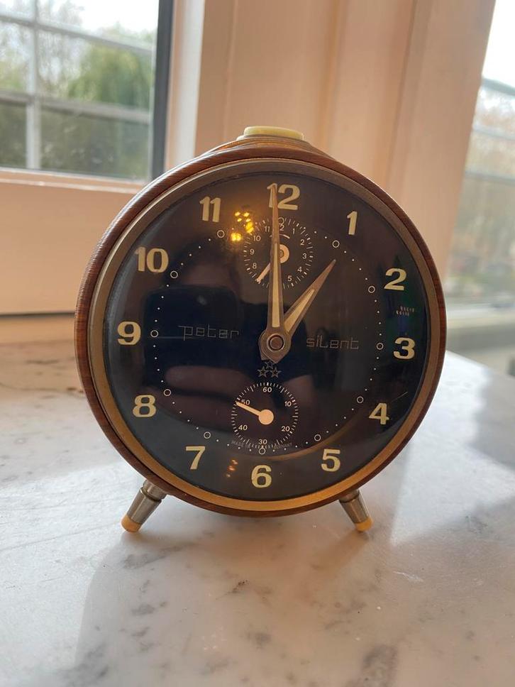 Vintage Wecker "Peter" & "Leisegang Viva", Elektronische apparatuur, Wekkers, Zo goed als nieuw, Ophalen of Verzenden