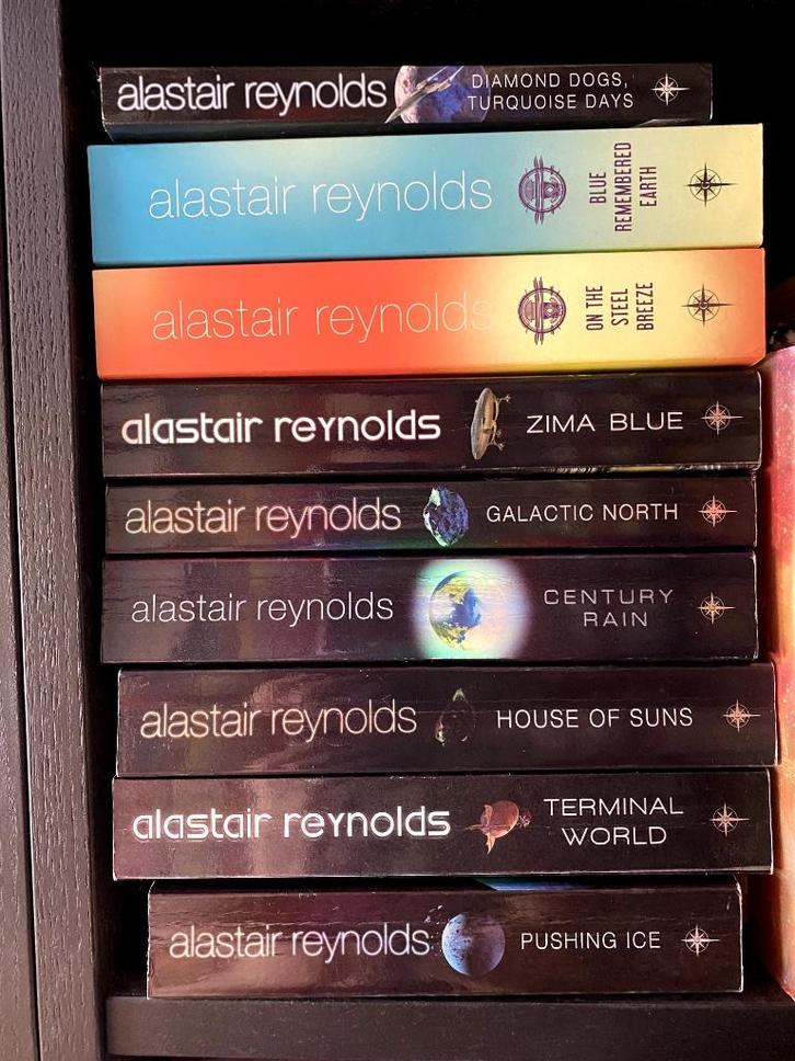 Boeken Science Fiction Alastair Reynolds, Boeken, Science fiction, Gelezen, Ophalen of Verzenden