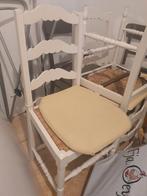 4 witgeschilderde stoelen met kussentjes, Huis en Inrichting, Stoelen, Ophalen, Gebruikt