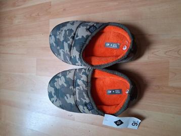 P41 nieuwe slippers beschikbaar voor biedingen