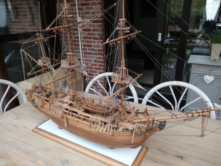 Statische schaalmodellen Boten, Hobby en Vrije tijd, Modelbouw | Boten en Schepen, Zo goed als nieuw, 1:32 tot 1:50, Overige merken