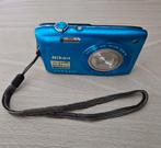 Nikon Coolpix blauwe S3300 compacte digitale camera, Compact, Ophalen of Verzenden, Zo goed als nieuw, 4 t/m 7 keer