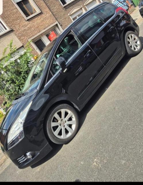 Peugeot 5008, Auto's, Peugeot, Particulier, Benzine, Monovolume, 5 deurs, Automaat, Zwart, Grijs, Stof, Ophalen