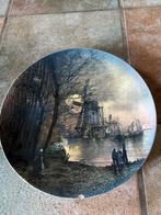 Oud bord BOCH 30 cm diameter, Antiek en Kunst, Antiek | Keramiek en Aardewerk, Ophalen