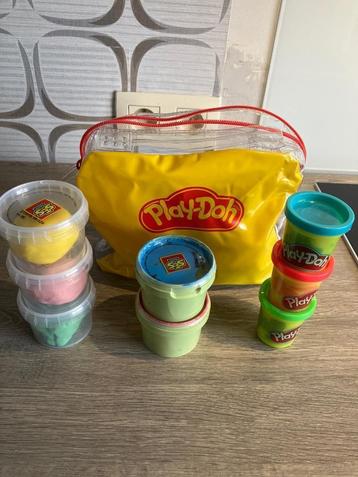 Gratis setje Play-Doh en SES beschikbaar voor biedingen