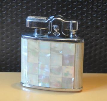 briquet pacific nacré  beschikbaar voor biedingen