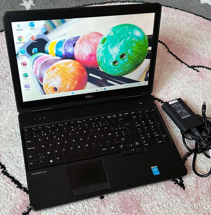 15.6”Dell/ i5-4300U/8gb ram/128gb ssd/Win 11/Office/, Computers en Software, Chromebooks, Zo goed als nieuw, 15 inch, 8 GB, 128 GB
