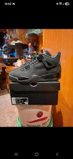 Nike Air Jordan 4 Black Cat EU 44, Kleding | Heren, Schoenen, Zwart, Nike, Nieuw, Ophalen of Verzenden