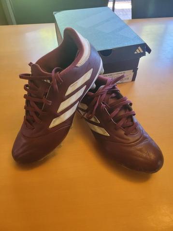 voetbalschoenen Adidas 40, Adidas, Sportschoenen, Ophalen of Verzenden, Zo goed als nieuw