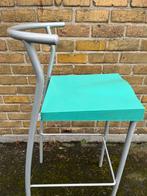 Barkruk Dr Glob Starck Kartell, Enlèvement