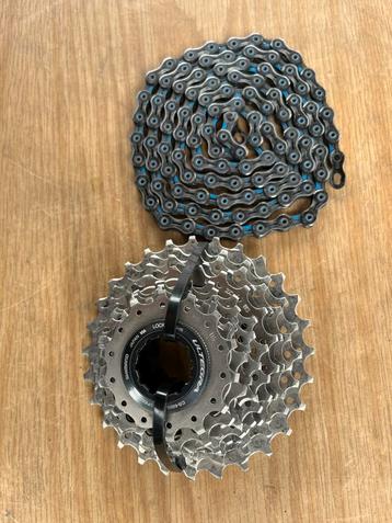 Shimano Ultegra cassette + ketting KMC blauw beschikbaar voor biedingen