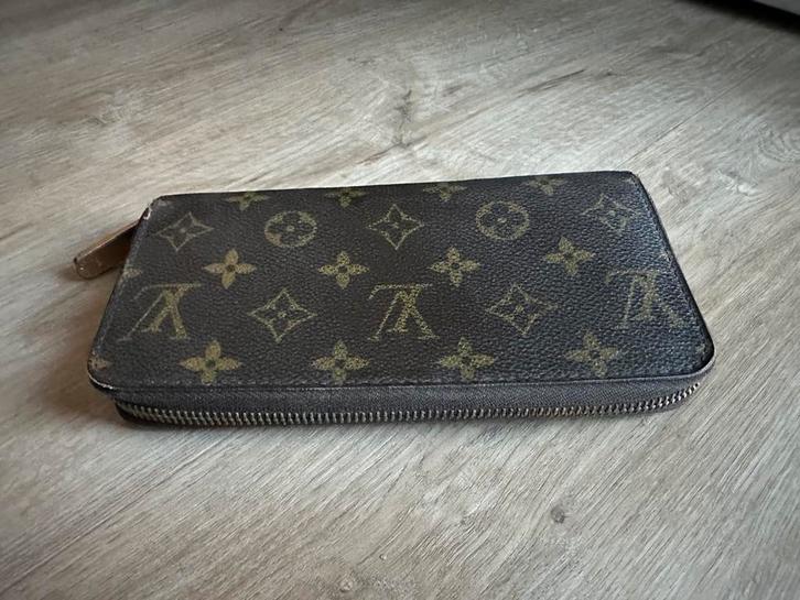 Louis Vuitton Portemonnee, Handtassen en Accessoires, Portemonnees, Zo goed als nieuw, Verzenden