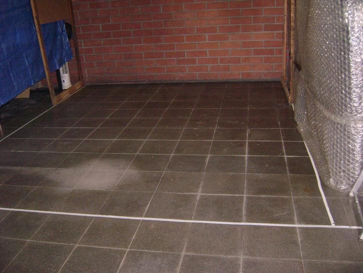 Te huur : Opslagruimte (box)voor meubelen en andere ?, Immo, Garages en Parkeerplaatsen, Provincie Antwerpen