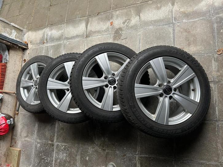 Pneus hiver 215 x 55 R17 98V avec jantes très bon état, Auto-onderdelen, Banden en Velgen, Band(en), Winterbanden, 17 inch, 215 mm