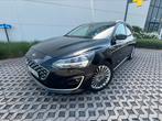 Ford Focus 1.5Tdci Vignale Leder headup Xenon Full handel, Auto's, Focus, 1498 cc, Euro 6, Zwart
