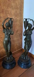 Paires de figurines en bronze de style antique, Filles aux v, Antiquités & Art, Antiquités | Bronze & Cuivre, Enlèvement ou Envoi