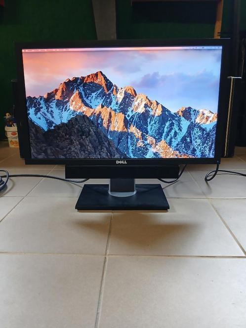 Dell 24 inch monitor p2411hb + DELL AX510PA speaker bar, Computers en Software, Monitoren, Gebruikt, 60 Hz of minder, DVI, VGA