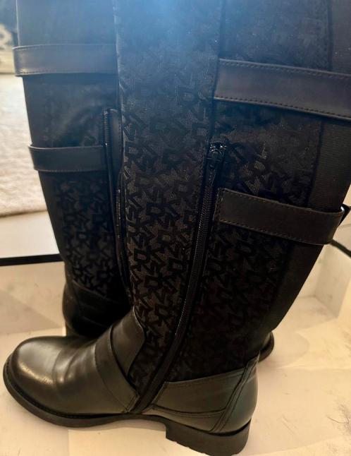 Stijlvolle DKNY Dameslaarzen – Maat 40, Kleding | Dames, Schoenen, Zo goed als nieuw, Zwart, Ophalen