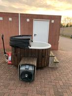 Hottub en ijsbad | elektrisch | 2 persoons, Ophalen, Zo goed als nieuw, Verwarming