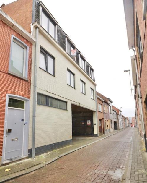 Appartement te huur in Eeklo, 2 slpks, Immo, Huizen te huur, Appartement, C