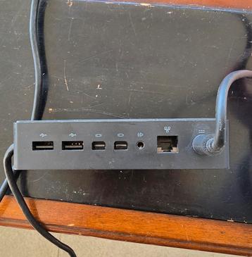 Microsoft Surface Pro Dock, Enlèvement