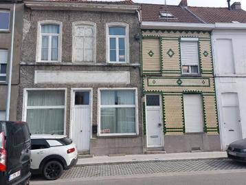  te koop.   2 huizen.    Project   beschikbaar voor biedingen