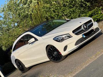 Mercedes Cla 180 Amg pakket beschikbaar voor biedingen