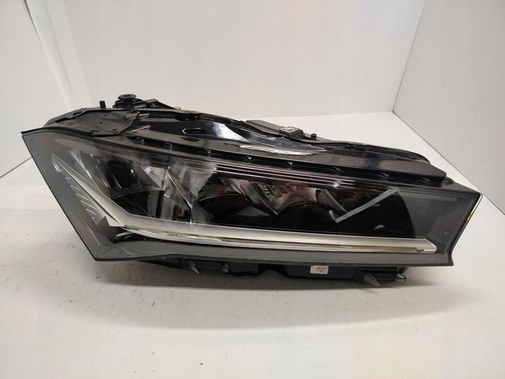 Skoda Superb IV LED rechterlamp, Auto-onderdelen, Verlichting, Skoda, Gebruikt, Ophalen of Verzenden