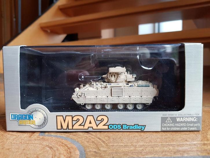 Dragon Armor 60033 M2A2 ODS Bradley Bagdad 2003 1/72, Collections, Objets militaires | Général, Armée de terre, Enlèvement ou Envoi