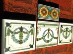 Lot 3 carreaux BOCH Art Nouveau dont 1 avec frise, Enlèvement ou Envoi