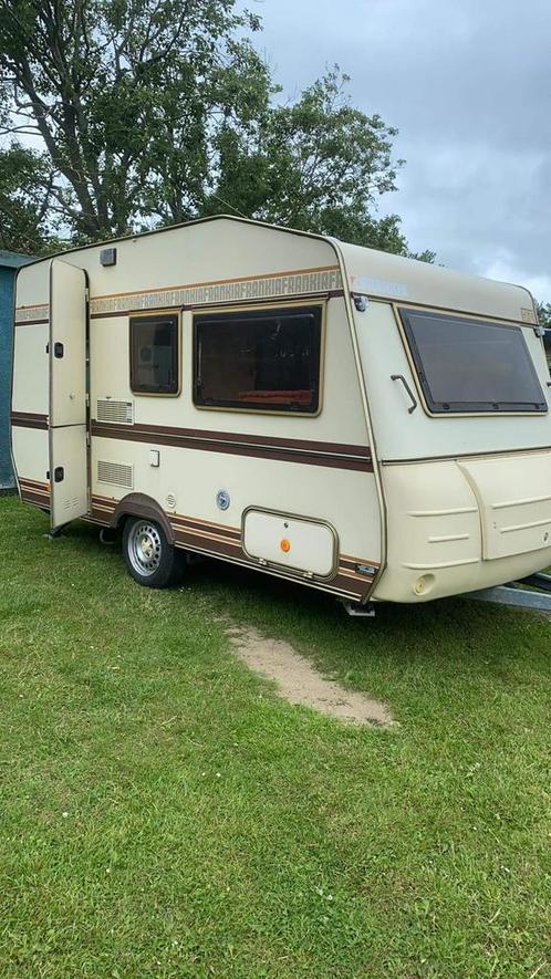 Caravane Frankia 1991, Caravanes & Camping, Caravanes, Particulier, jusqu'à 3, 750 - 1000 kg, Petit siège, Lit transversal, 4 à 5 mètres