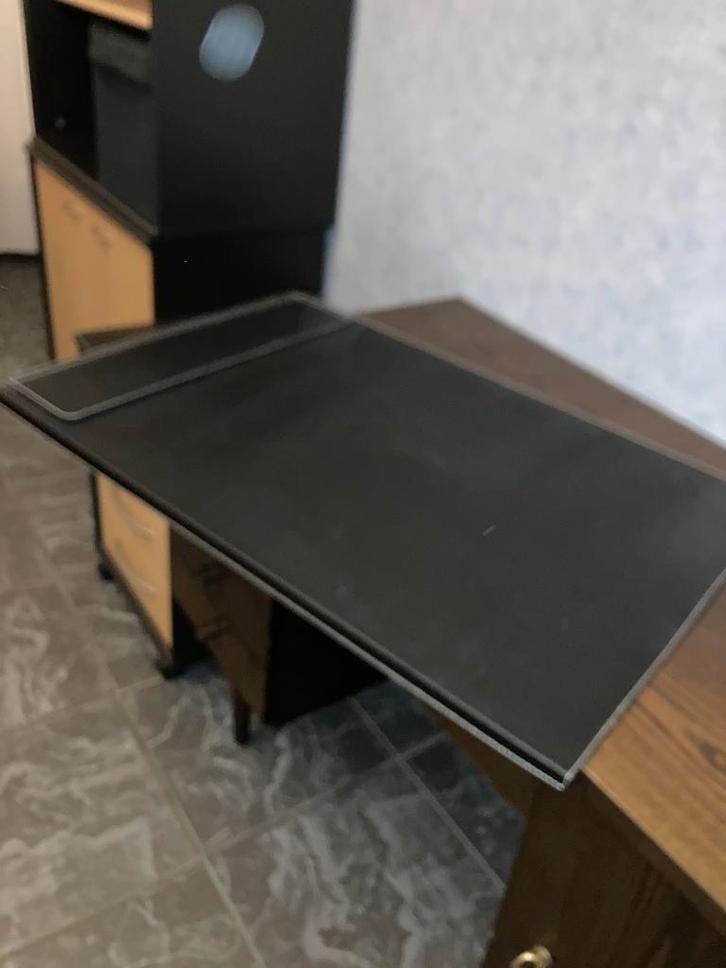 Leeslamp en lederen tafel beschermer als set, Maison & Meubles, Bureaux, Comme neuf, Enlèvement