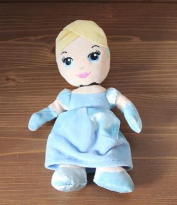 Peluche/doudou de Cendrillon