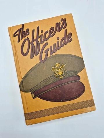 US WWII The Officer's Guide | 9th Edition | 1943 beschikbaar voor biedingen
