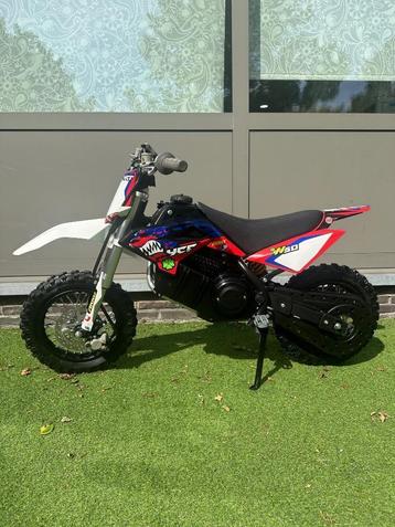 E kids bike crosser ycf beschikbaar voor biedingen