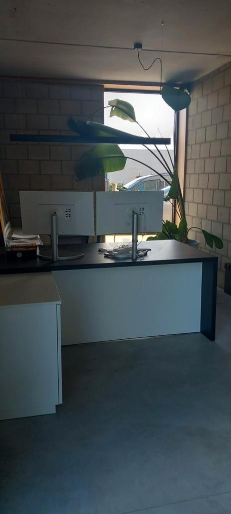 Kantoor ruimte te huur te Oudenburg met alle faciliteiten, Immo, Appartementen en Studio's te huur, Oostende, Minder dan 20 m²