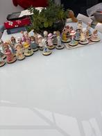 30 beeldjes, Verzamelen, Beelden en Beeldjes, Ophalen, Zo goed als nieuw