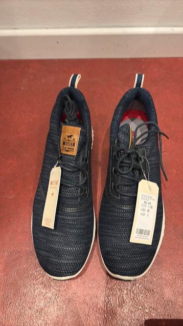Mustang sneakers beschikbaar voor biedingen