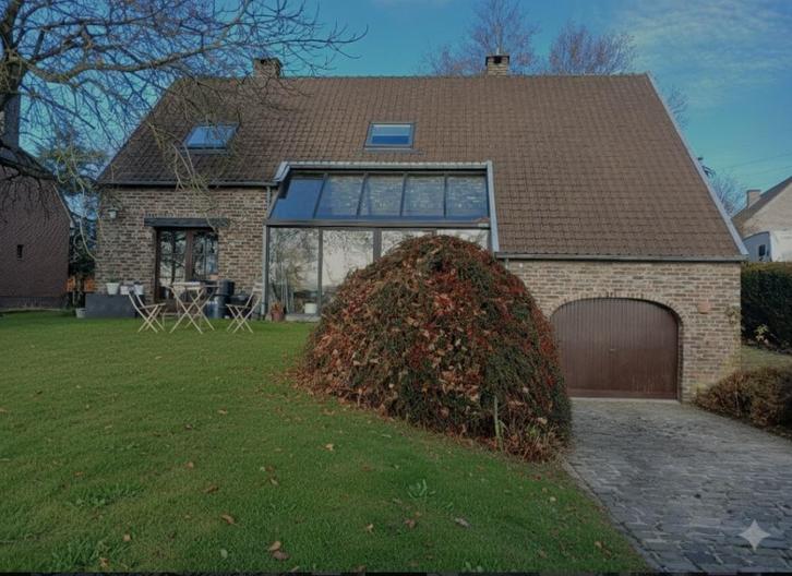 GEDEELD APPARTEMENT - VILLA NANDRIN, Immo, Huizen te huur, Luik (stad), Overige soorten, Direct bij eigenaar