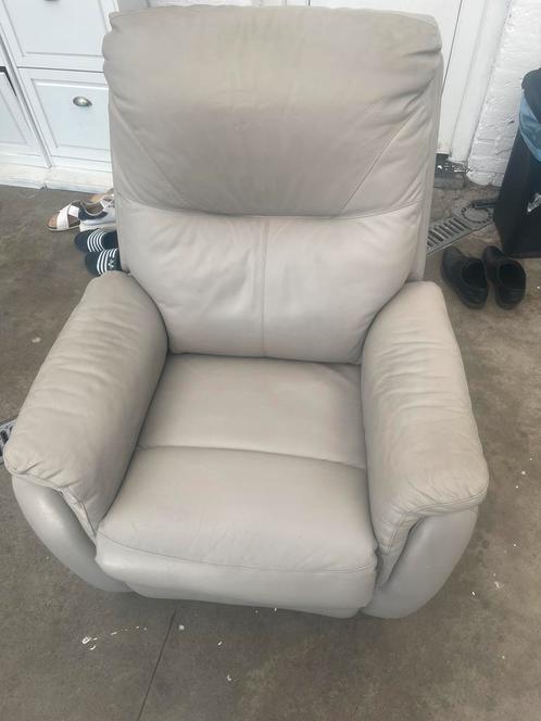 Elektrische Relaxzetel, Huis en Inrichting, Fauteuils, Zo goed als nieuw, Leer, 75 tot 100 cm, 150 cm of meer, Ophalen